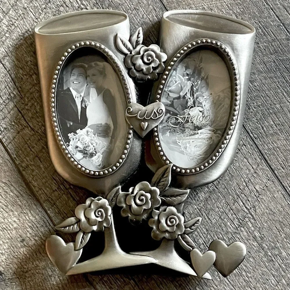 New! Fetco, Metal Champagne Glasses, Picture Frame. 6in. x 5 in. Total.